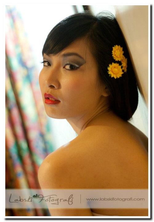 Female model photo shoot of Labski Fotografi and handerella in Fernandina 88 Suites, Quezon City