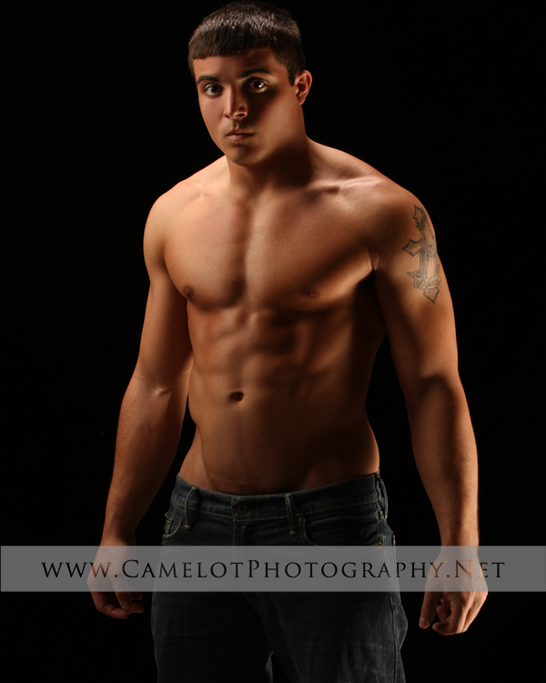 Male model photo shoot of Gabriel I Thomas