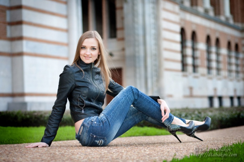 Female model photo shoot of Anastasia999 by Portradamus