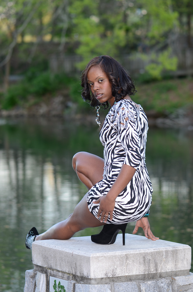 Female model photo shoot of Elle Breanna