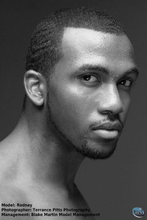 Male model photo shoot of Rodney Vincent in Chicago, IL