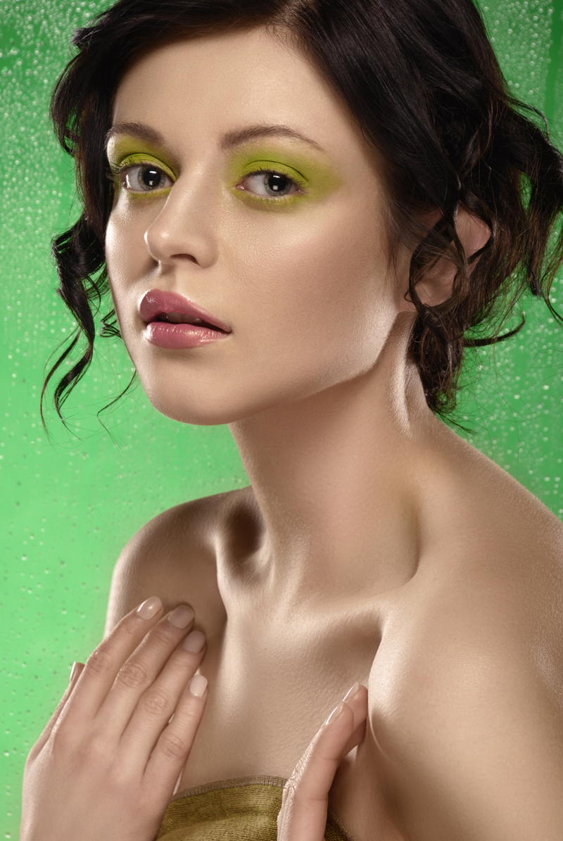 Female model photo shoot of Kat Scala Makeup 