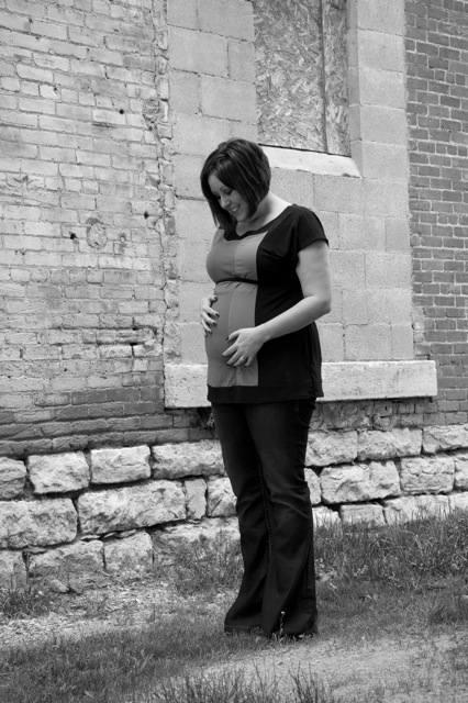 Female model photo shoot of lisag03 in Piqua Ohio