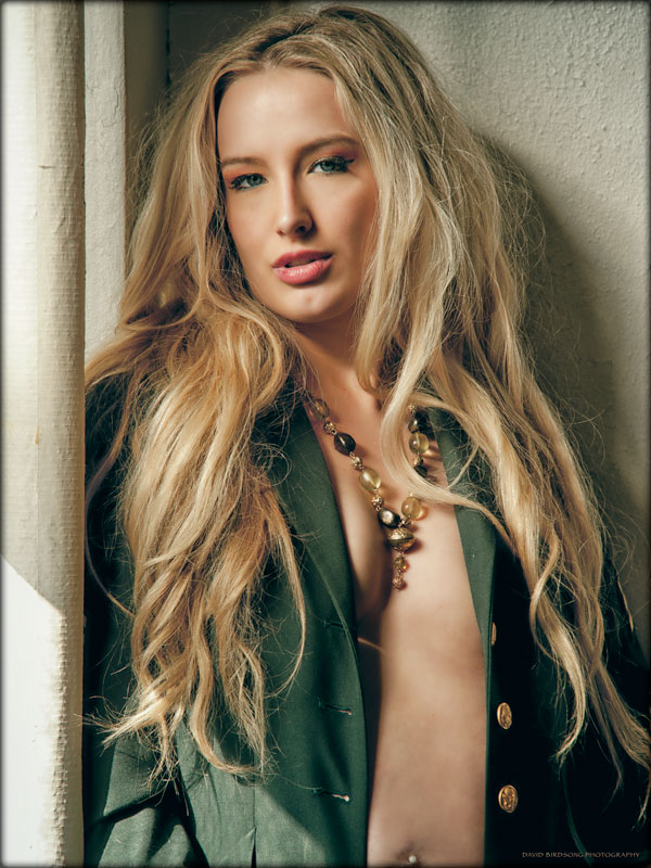 Female model photo shoot of Sarah Ashley xxxxx by David Birdsong 