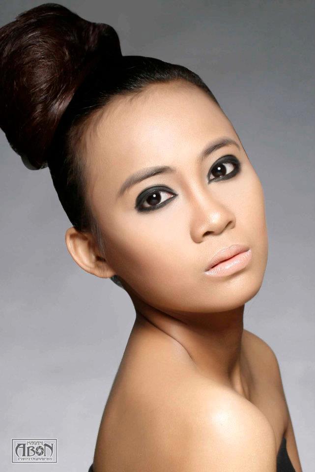 Female model photo shoot of Ghe Bautista
