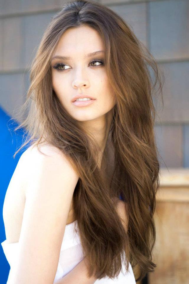 Female model photo shoot of Kayla Mareschal