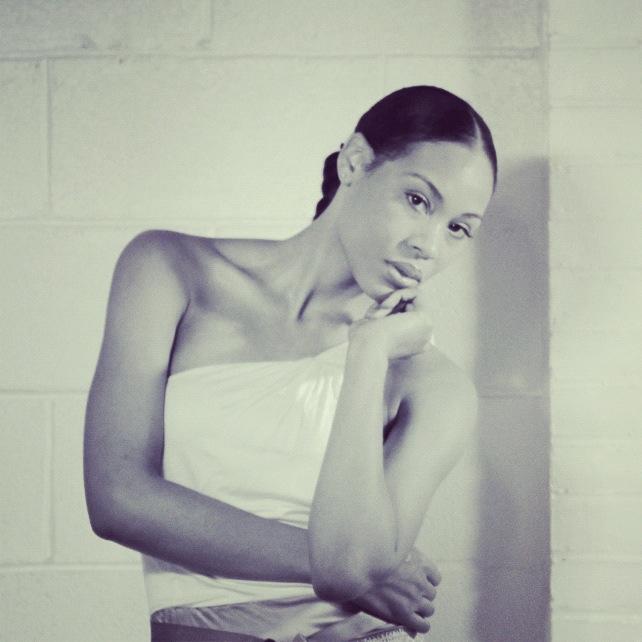 Female model photo shoot of Twyla Simone