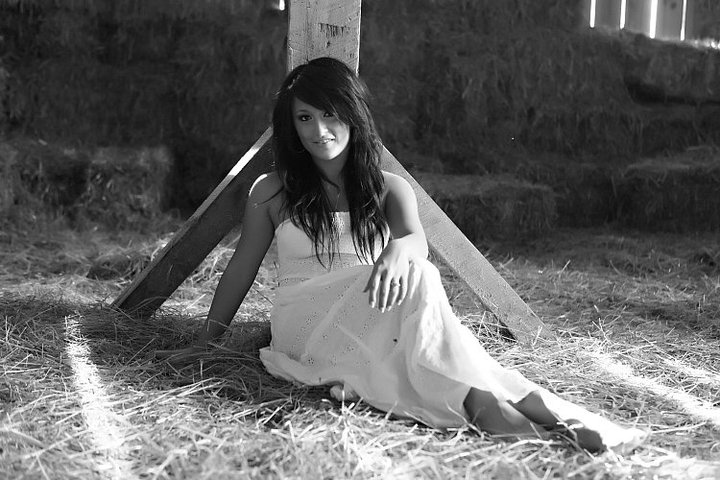 Female model photo shoot of Lauren C Quiambao