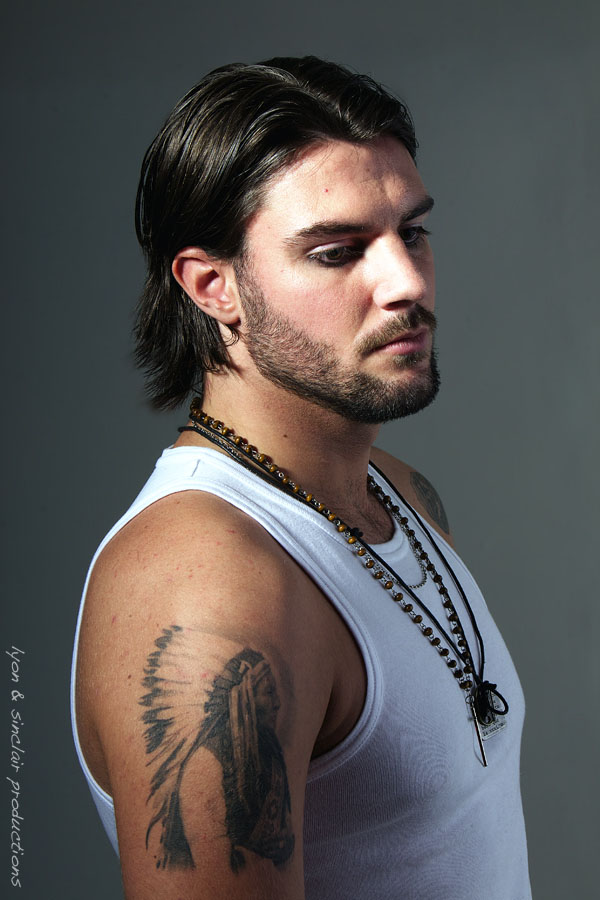 Male model photo shoot of Alex Roman