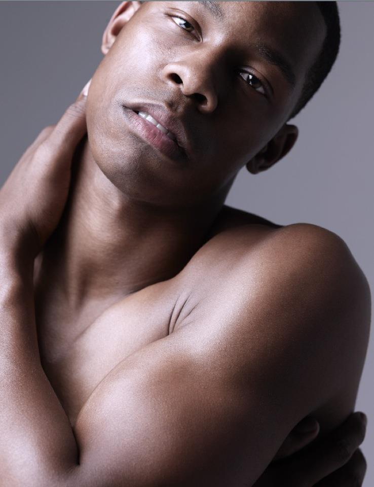 Male model photo shoot of Kentwan Carter