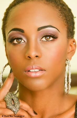 Female model photo shoot of The Miss Black