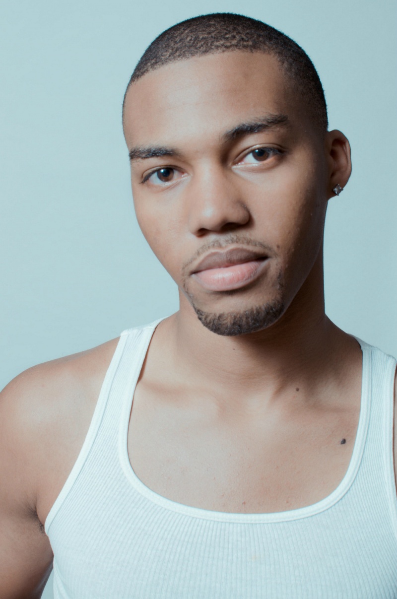Male model photo shoot of Kendrick Muldrow