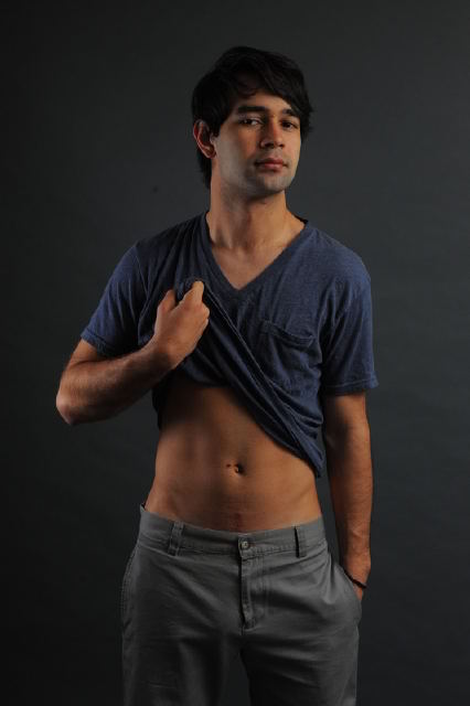 Male model photo shoot of Francisco Isaac