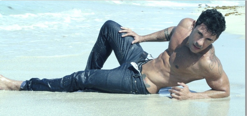 Male model photo shoot of Rodrigo Ferrari
