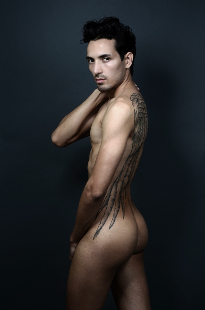 Male model photo shoot of Noe Lozano by calvinbrockington