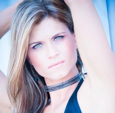 Female model photo shoot of Kelly Fuhlman in Denton Texas
