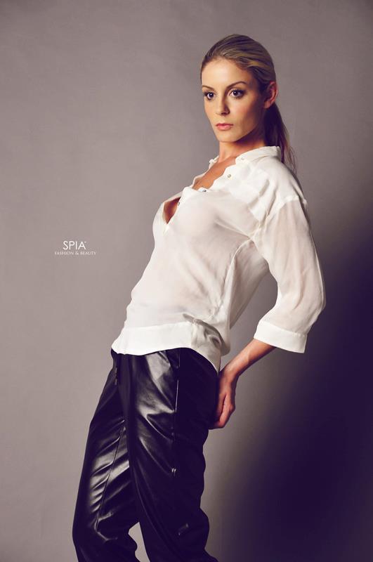 Female model photo shoot of JUNE XU