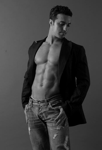Male model photo shoot of Ryan_model