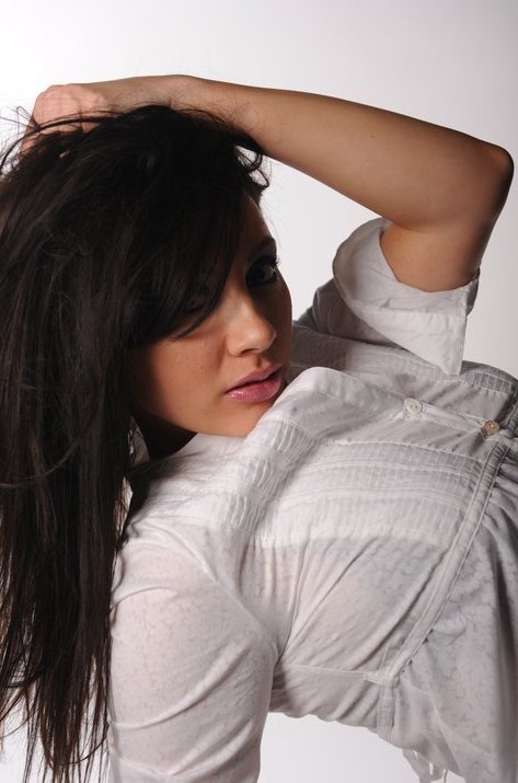 Female model photo shoot of shantal murphy