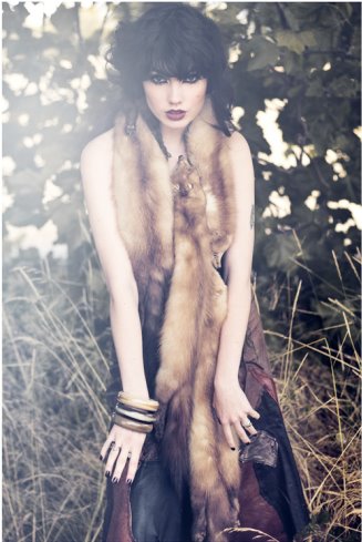Female model photo shoot of Raton Rose