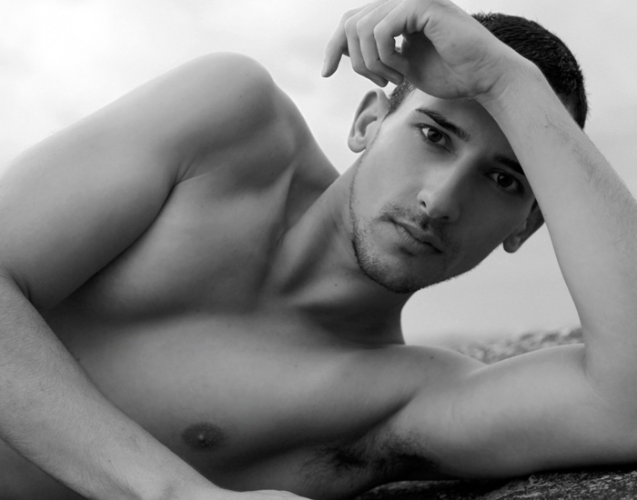 Male model photo shoot of Nathan Heron by matthew coulter
