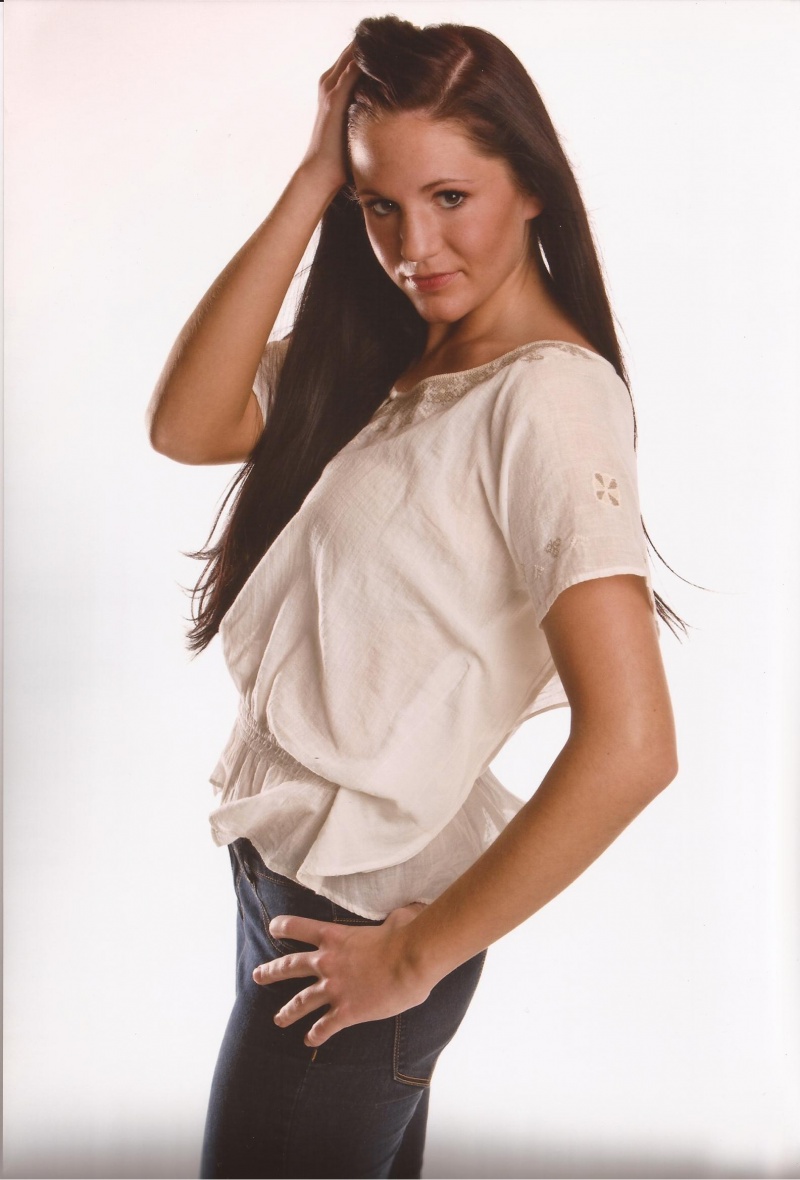 Female model photo shoot of Erika Becker