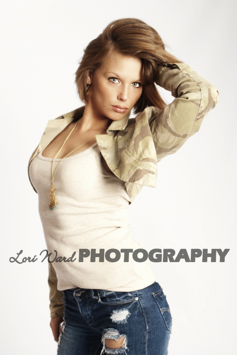 Female model photo shoot of Jasmine Ward in Franklin KY