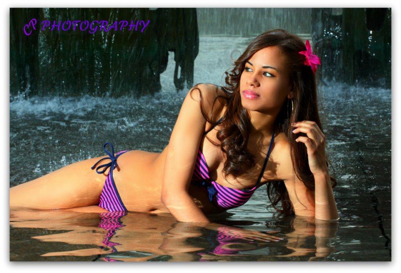 Female model photo shoot of Miryan Soto