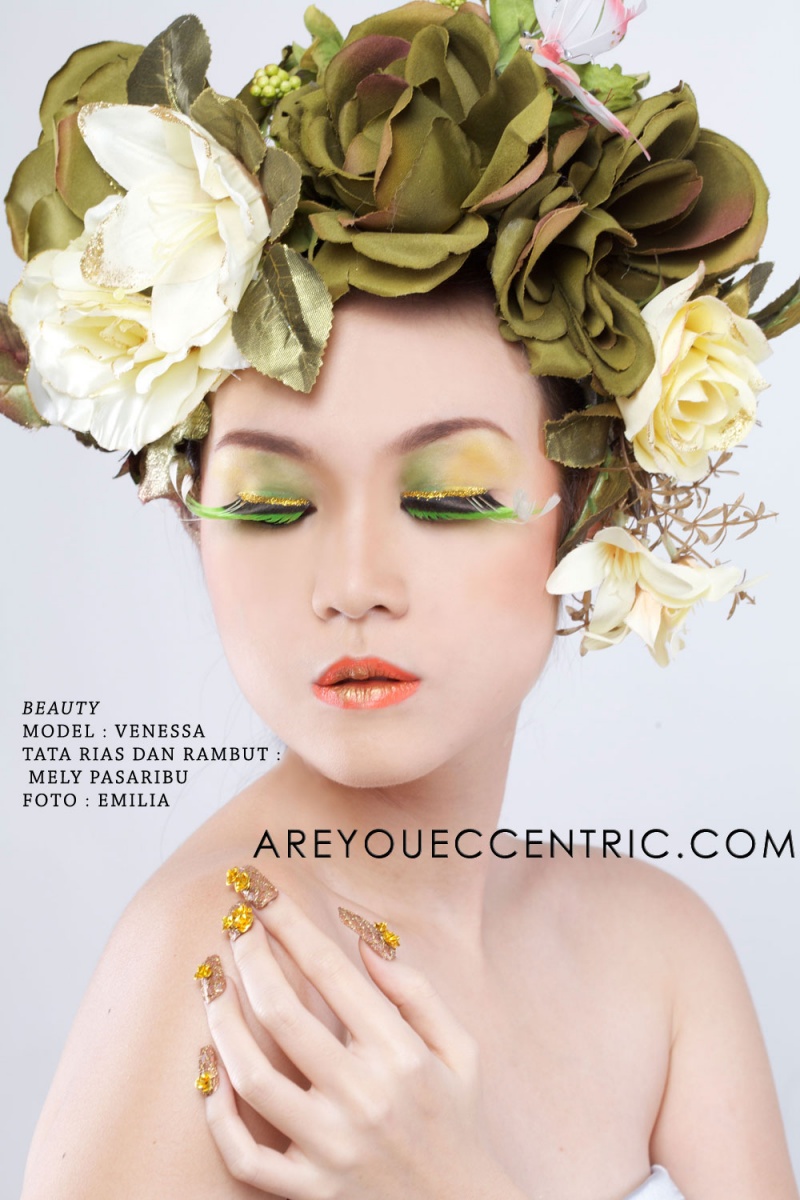 Female model photo shoot of Mely Pasaribu in Surabaya, Indonesia