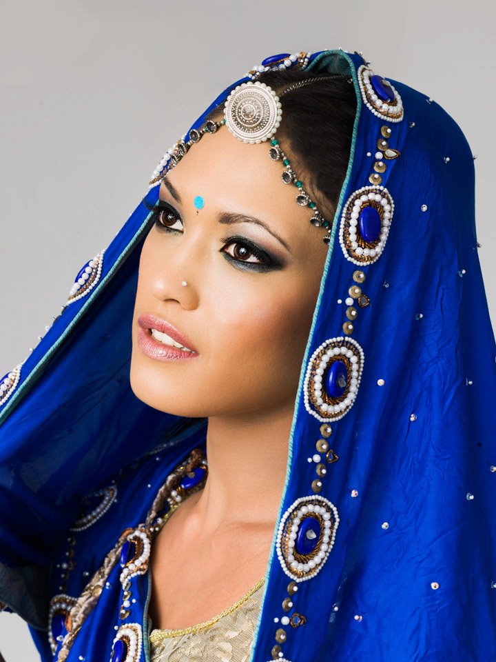 Female model photo shoot of Preeti G MUA
