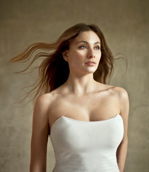 Female model photo shoot of Rebecca Rosenberg