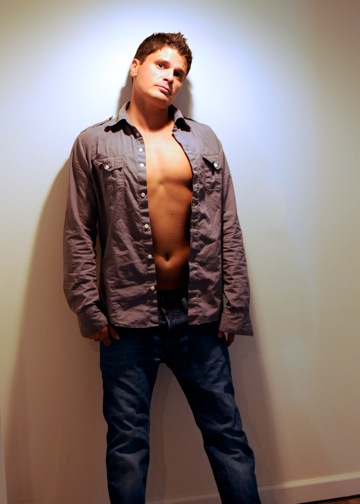 Male model photo shoot of Chris RJ