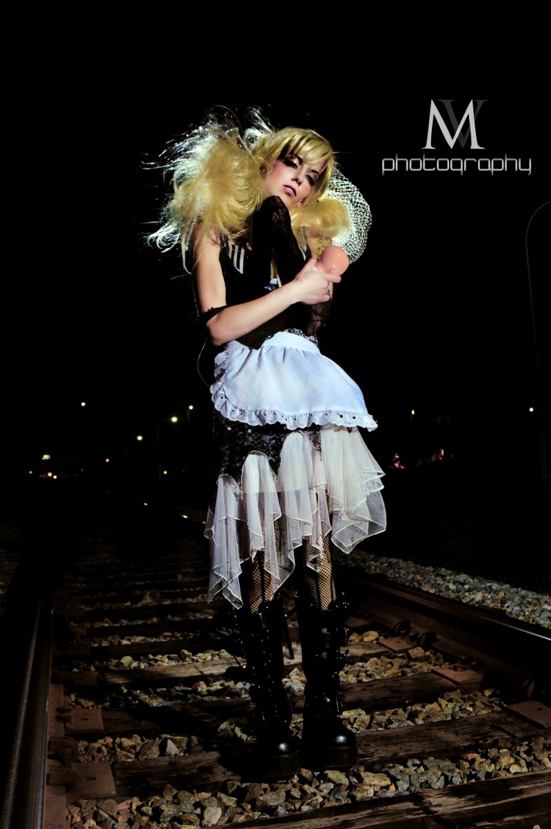 Female model photo shoot of Tay Fox by M Vivanco
