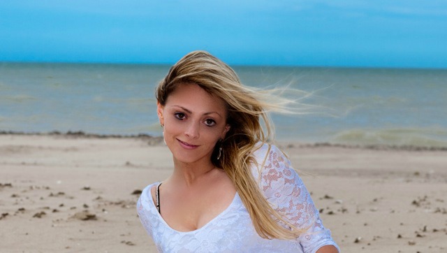Female model photo shoot of katrina benna in Tunis Tunisia