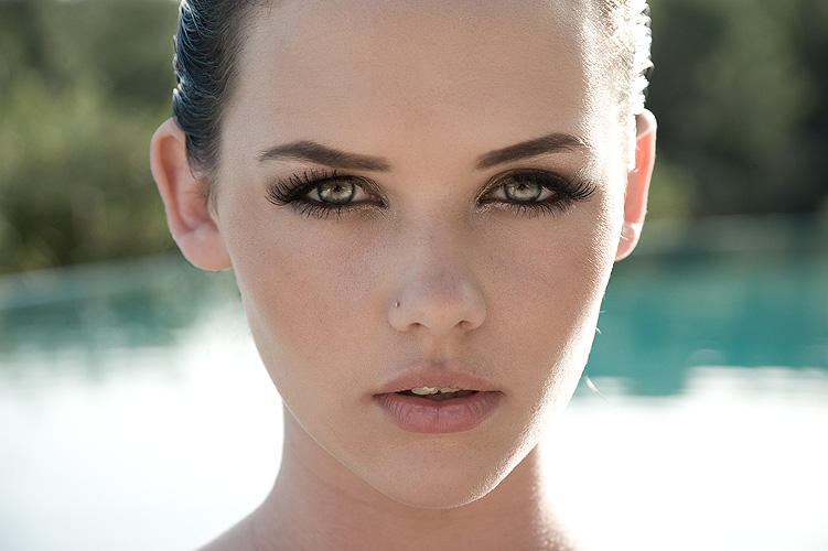 Female model photo shoot of Cara Atkinson MUA