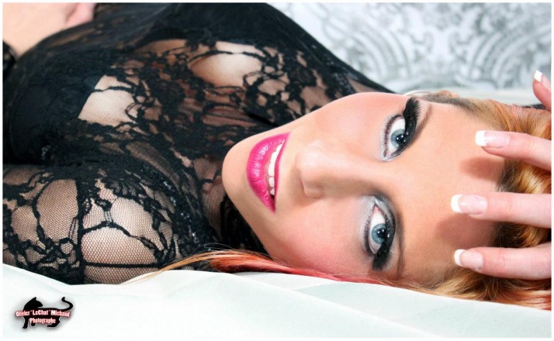 Female model photo shoot of Nancy Tigress by Oli_LeChat