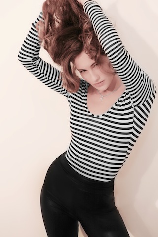 Female model photo shoot of Ma-He Maris
