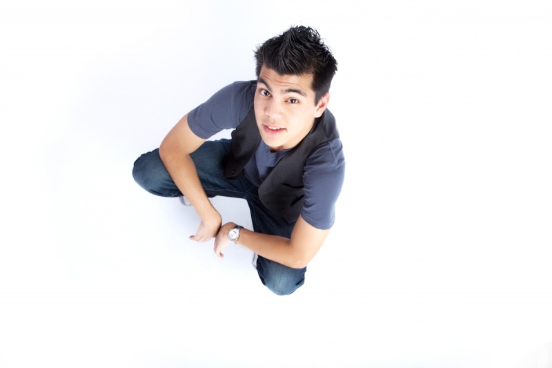 Male model photo shoot of Ryan Butao