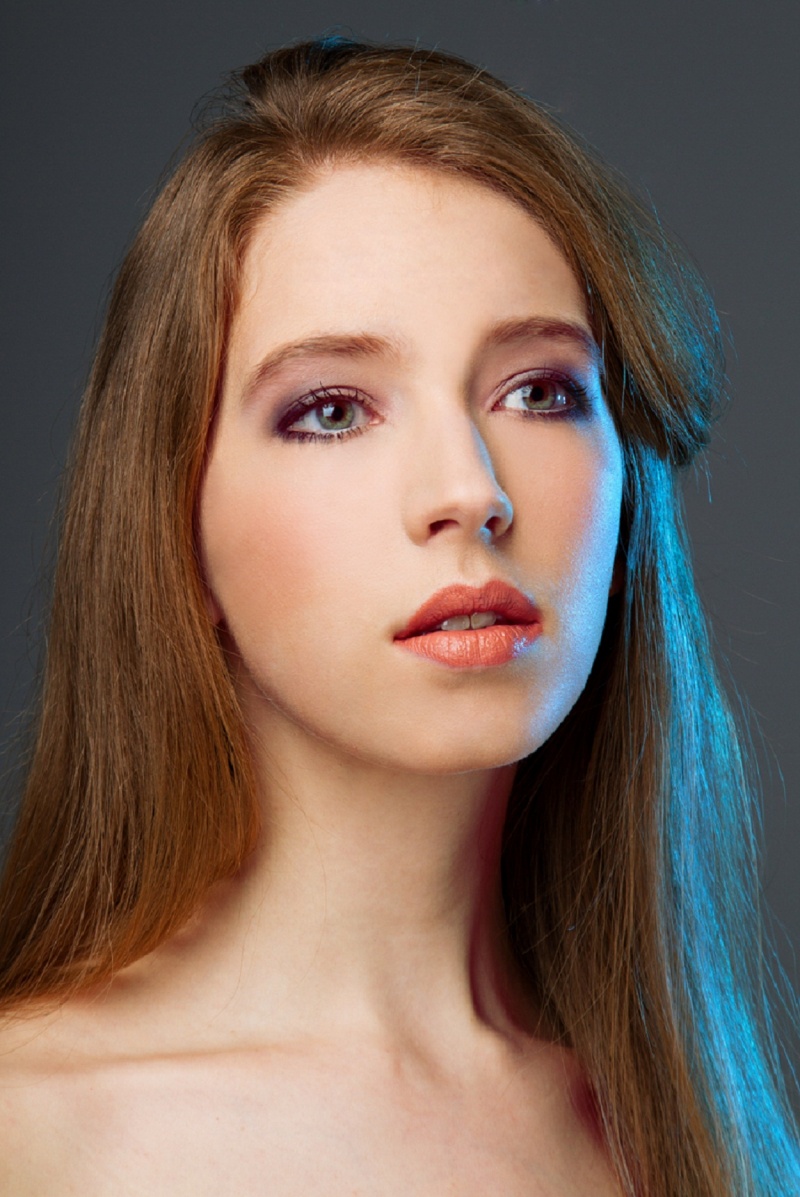 Female model photo shoot of ErdanNewYork by Anna Fischer