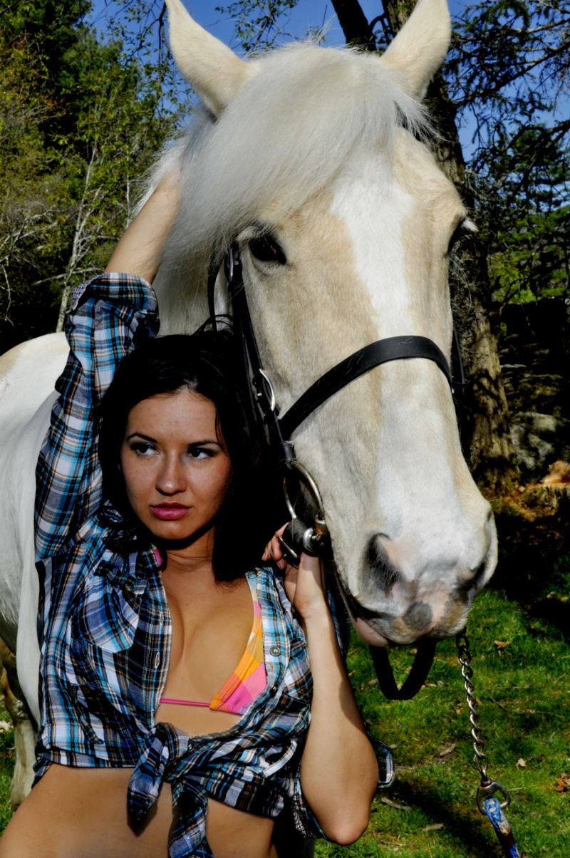 Female model photo shoot of Marina Oceana by Southern NE Photography in http://www.whisperingwindsfarmri.com