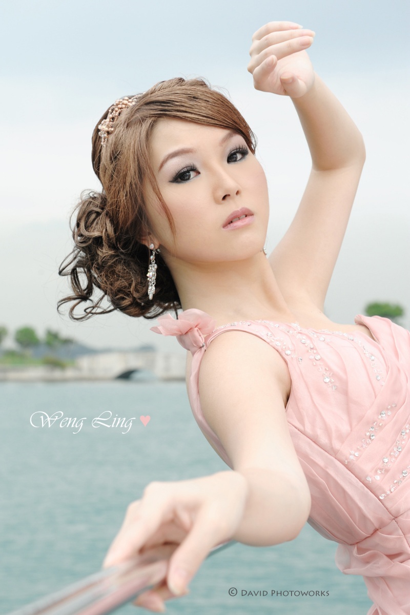 Female model photo shoot of Weng Ling