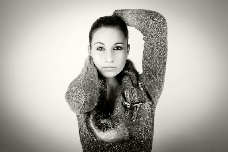 Female model photo shoot of Sarah Louise Spiteri