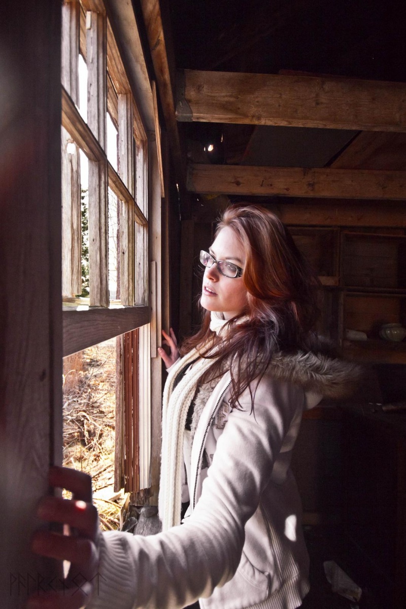 Female model photo shoot of Leeuwin by Siouxside in Abandoned House, Sandwich, MA