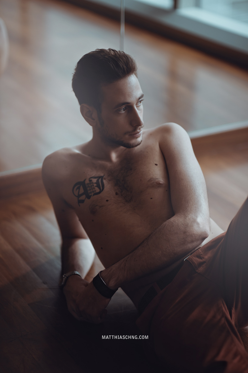 Male model photo shoot of Matthias Chng