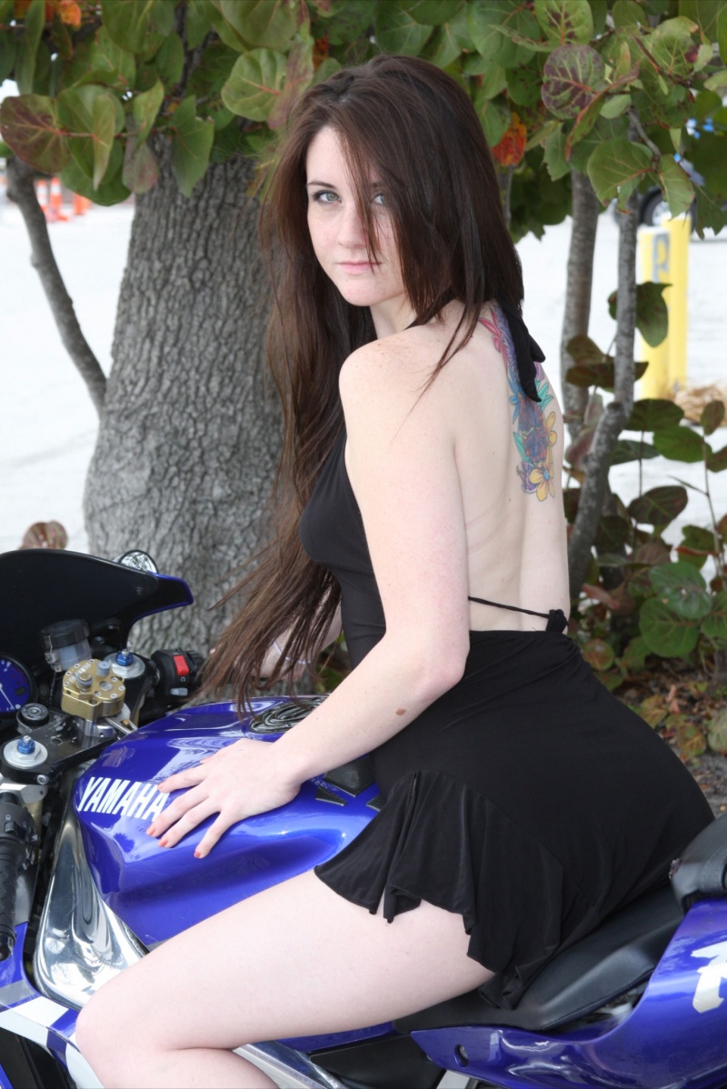 Female model photo shoot of StephanieWilson in Courtney Cambell Causway, Tampa Florida