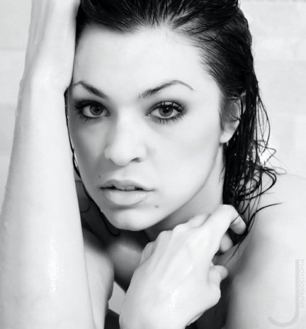 Female model photo shoot of Kari Peniche