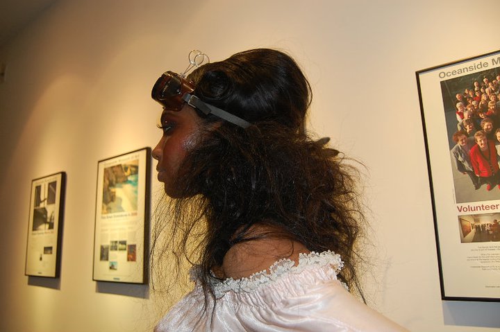 Female model photo shoot of Wendy Luna in Oceanside Museum of Art