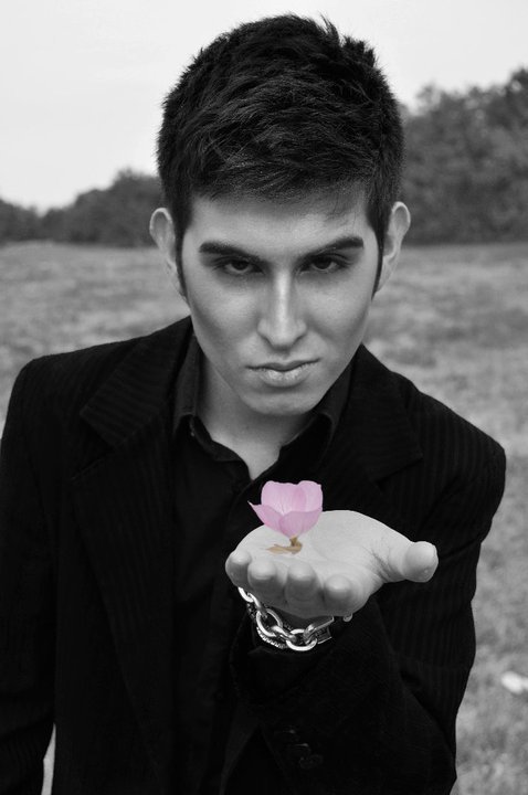 Male model photo shoot of Gerardo Vasquez