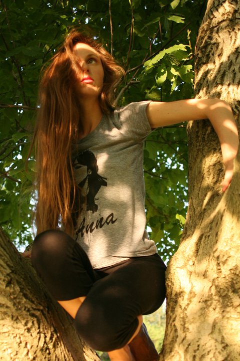 Female model photo shoot of Jena Bena