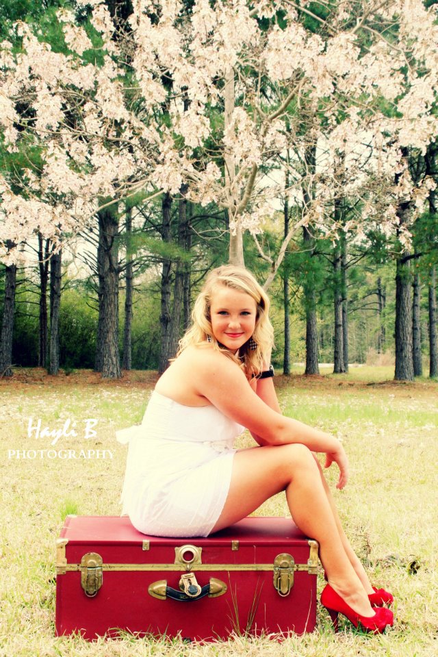 Female model photo shoot of Hayli Bunch Photography in Quitman, MS